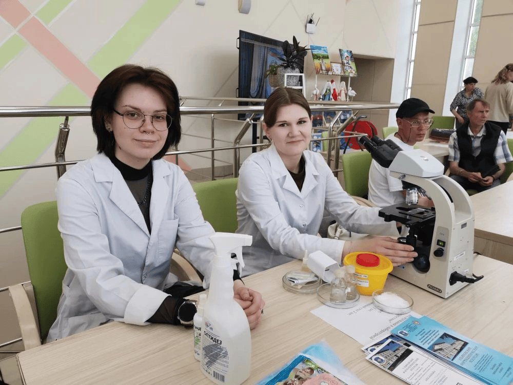 Консультативная  площадка «Ярмарка возможностей» на региональном   фестивале детского художественного творчества «Храните детские сердца»