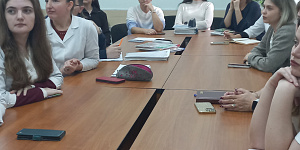 Занятие в Школе педагогического мастерства: развитие продуктивного мышления у студентов