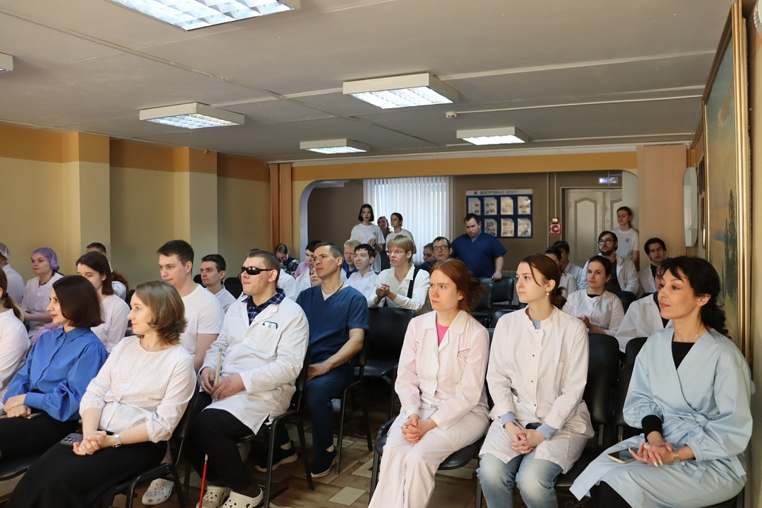 В Ульяновском фармацевтическом колледже торжественно открыли региональный чемпионат «Абилимпикс»