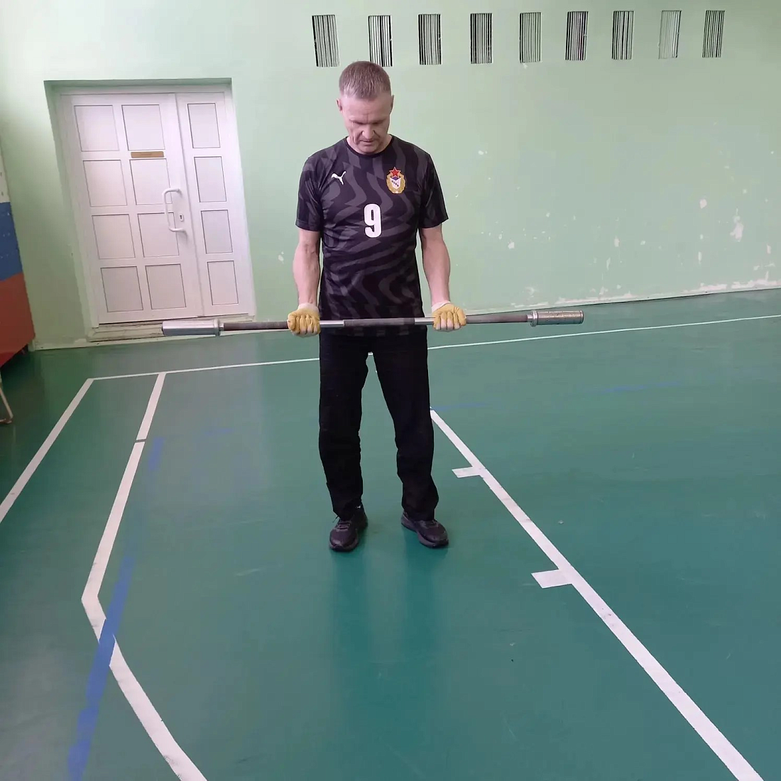 Празднование  Дня Победы. Спортивные  соревнования «Сильные духом к Победе!»