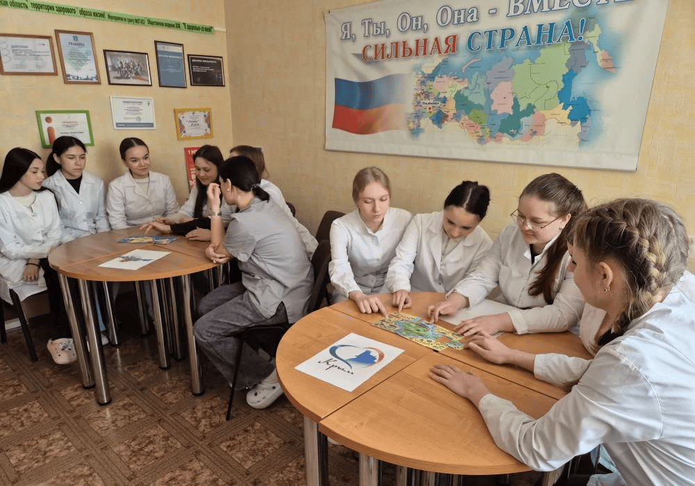 Акция «Крым наш» прошла в общежитии колледжа