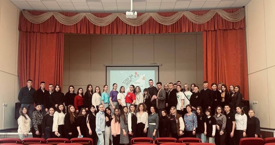 Студенты выступили с презентацией медиацентра Ульяновского фармацевтического колледжа на семинаре для студенческих медиацентров ПОО