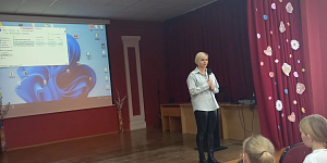 Центр карьеры.  Профориентационная встреча с представителем компании «Аптеки Невис» прошла в колледже