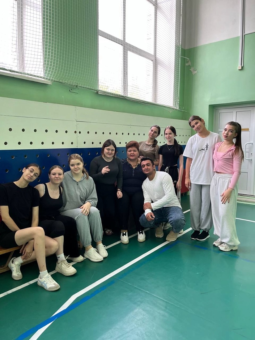 Турнир  по пионерболу среди женских команд первого курса