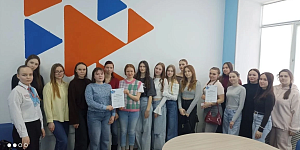 Центр карьеры. Студенты колледжа посетили интерактивное занятие «Резюме студента: с чего начать?»