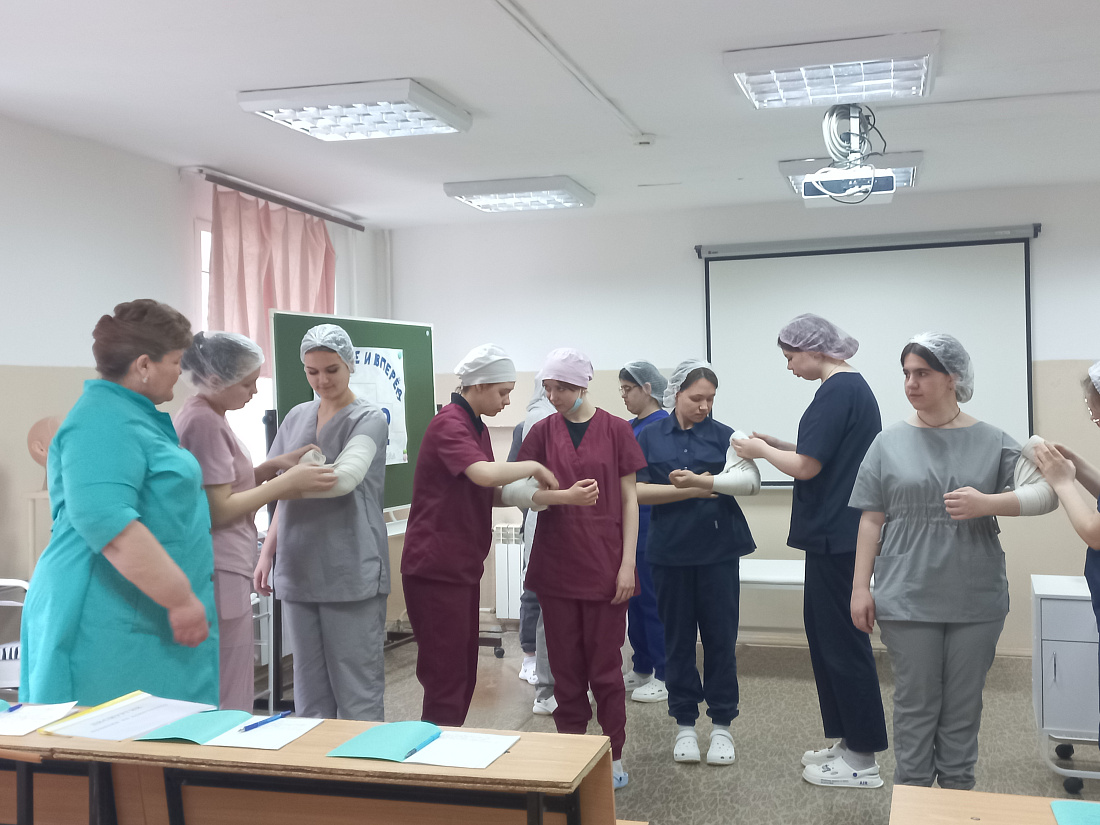 Проведено открытое практическое занятие со студентами специальности «Сестринское дело»