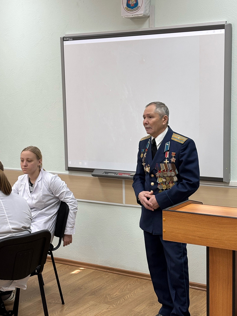 Месячник  героико-патриотической и оборонно-массовой работы. Урок  мужества