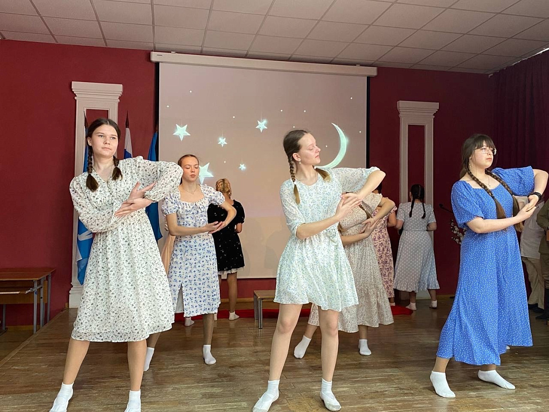 День единых действий.  Студенты  Ульяновского фармацевтического колледжа провели урок-реконструкцию «Без срока давности»